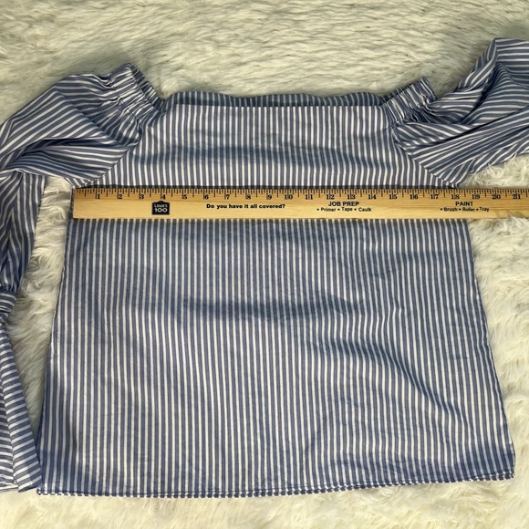 Alexis | Juniper Off-the-Shoulder Top - Picture 9 of 10